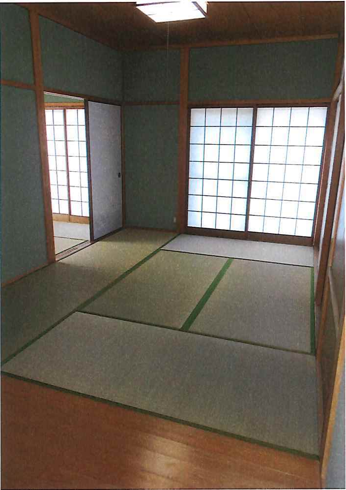 Chambre japonaise traditionnelle (6 tatamis)